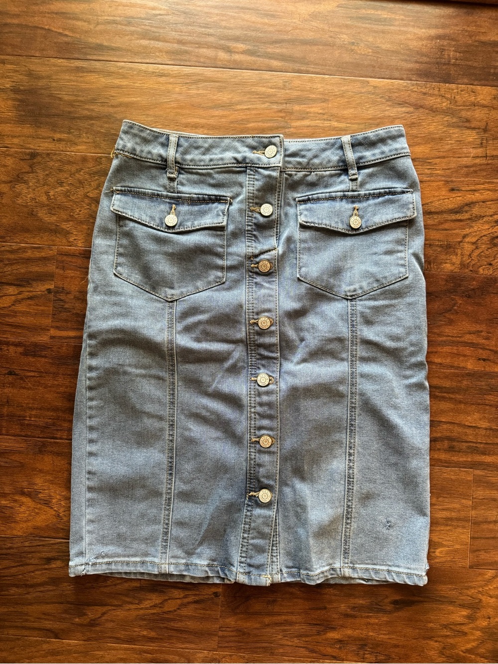 Catos button down light wash skirt